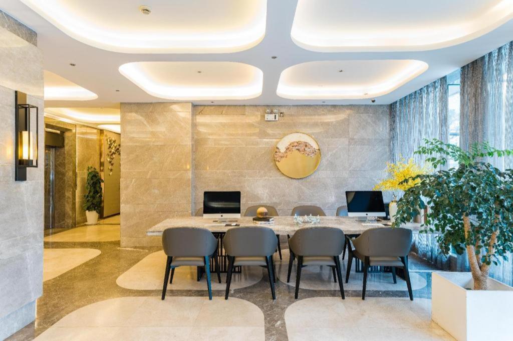 Maixinge Boutique Lujiazui Pudong Hotel