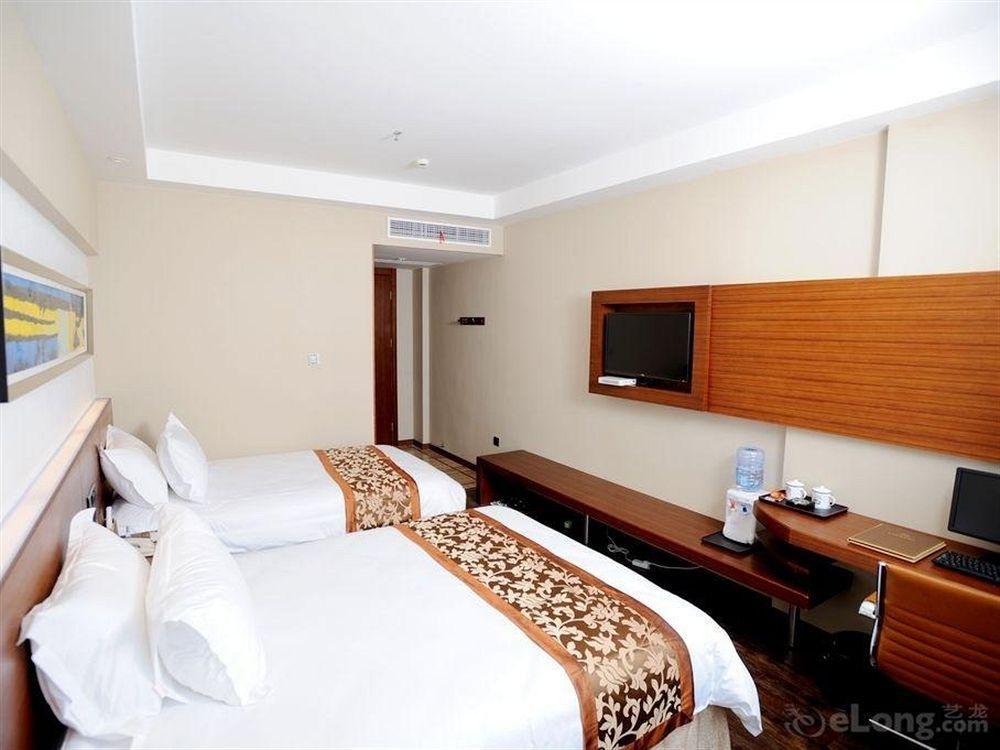 Maixinge Boutique Lujiazui Pudong Hotel 3*